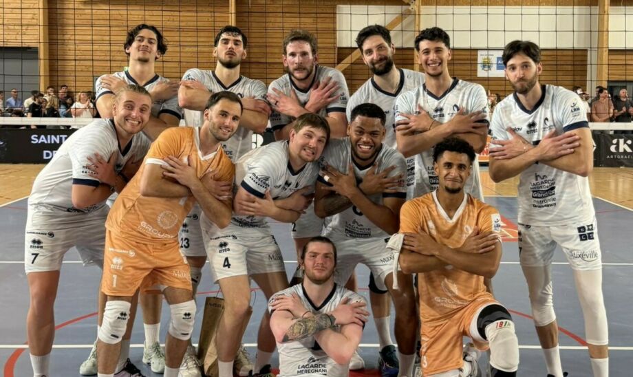 Photo de victoire, royan - nancy chez le leader